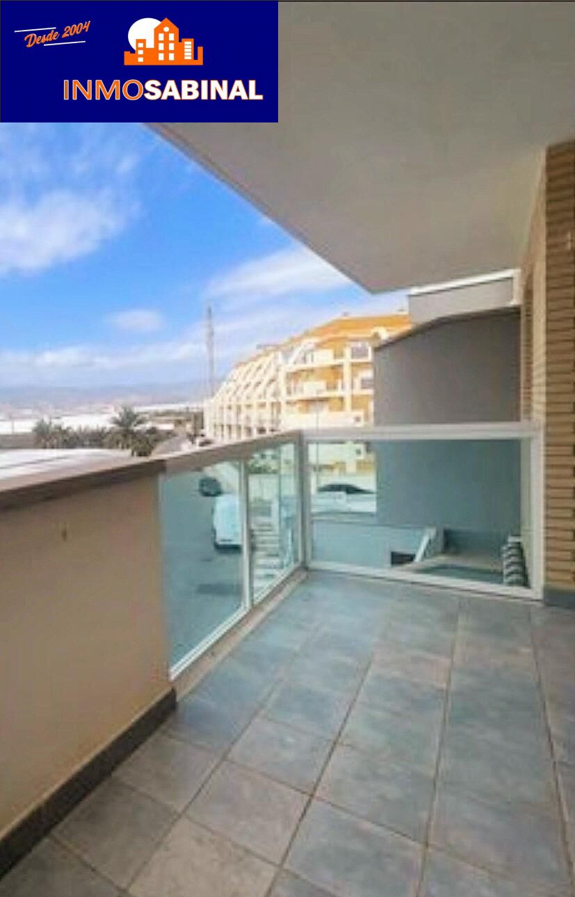 Piso en Venta en Roquetas de Mar - Ideal para Entrar a Vivir