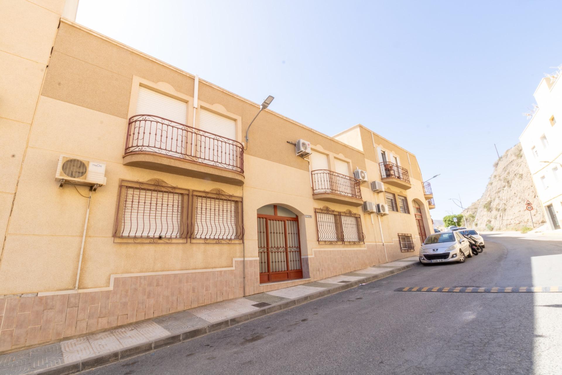 DÚPLEX EN GÁDOR