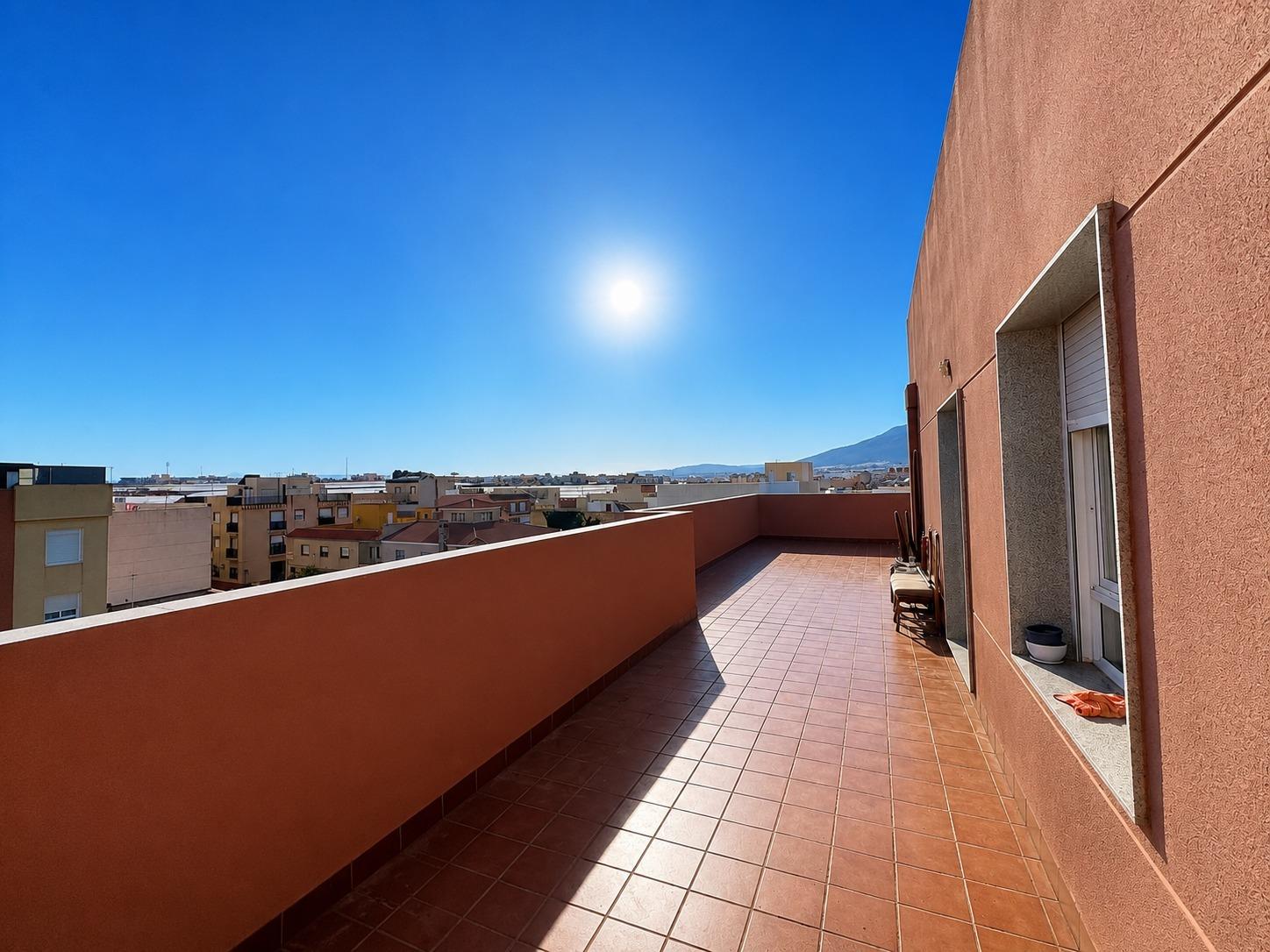 ✨ ¡OPORTUNIDAD! Se vende precioso ÁTICO con gran terraza ☀️