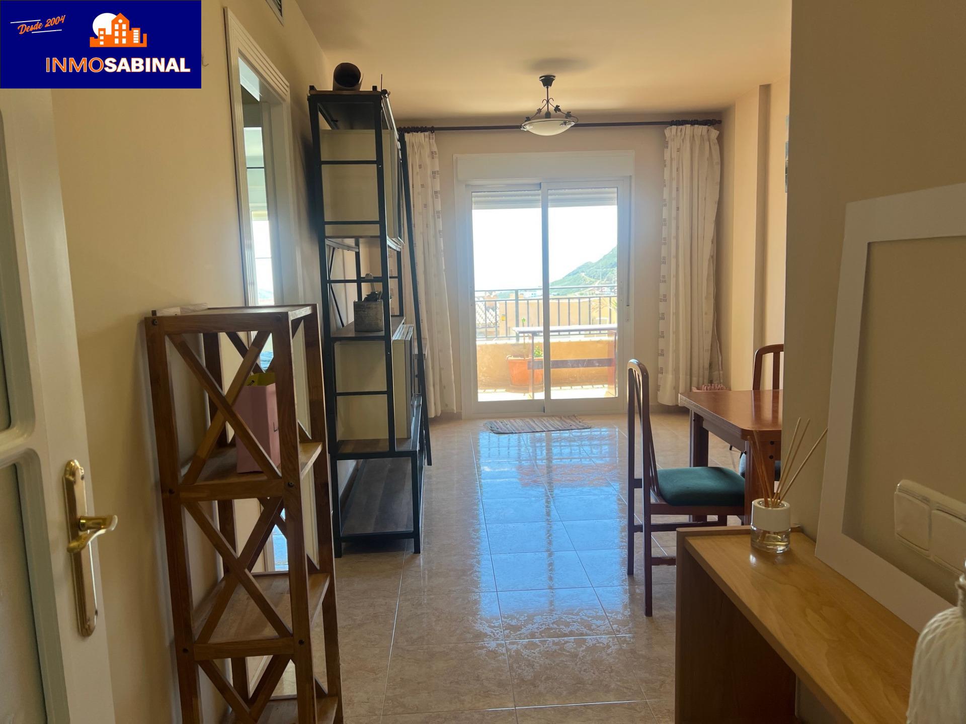Vicar - Ideal para entrar a vivir. Con parking