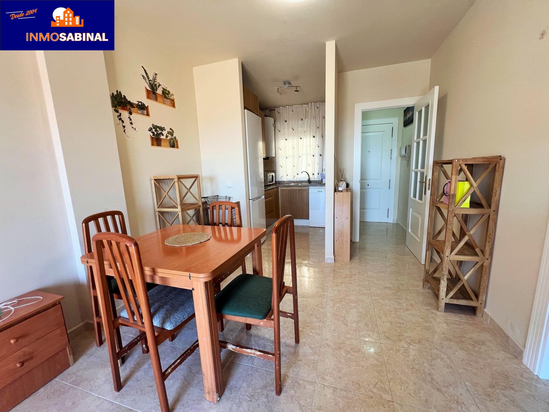 Vicar - Ideal para entrar a vivir. Con parking