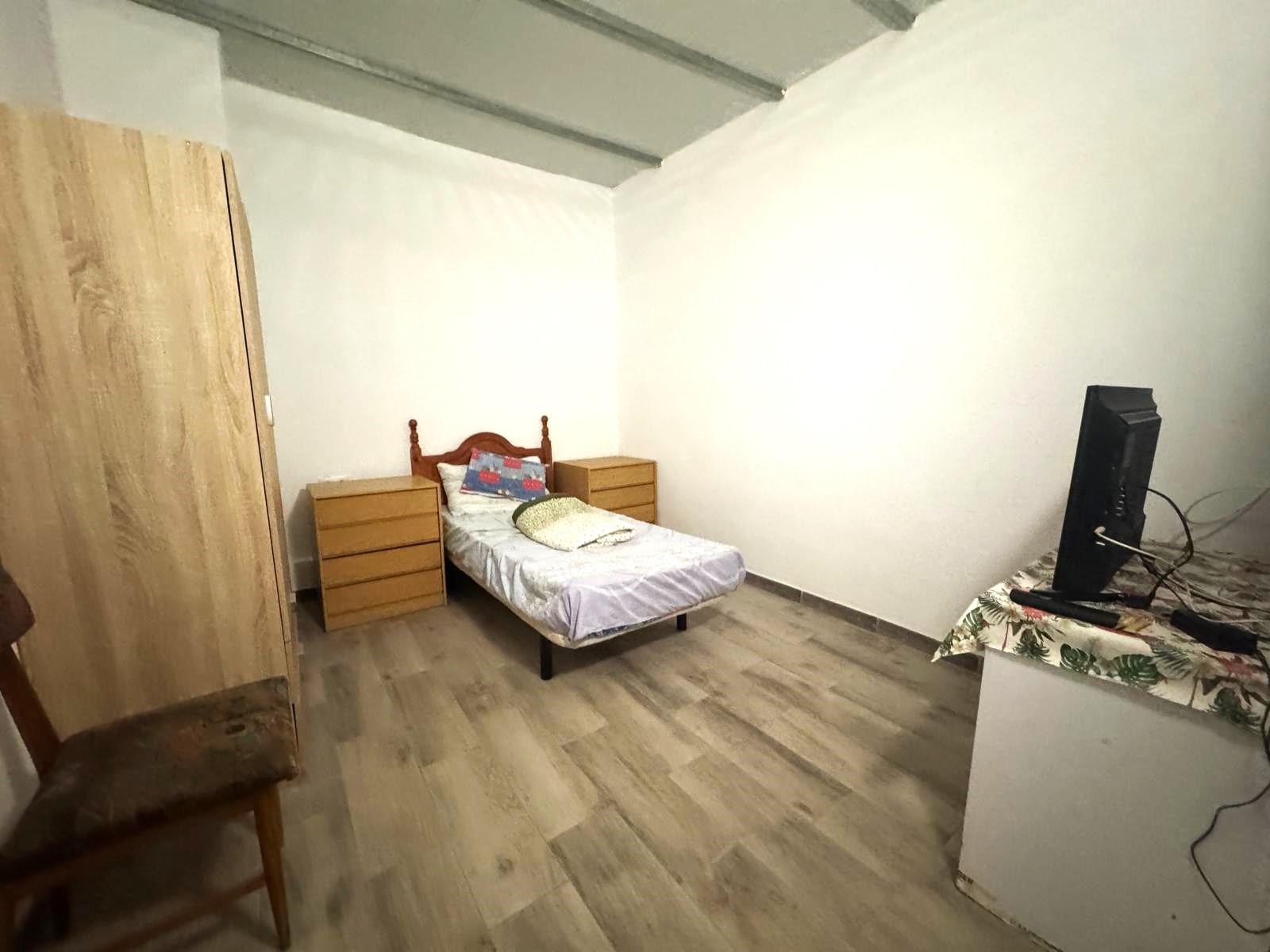 Local comercial para hacer viviendas