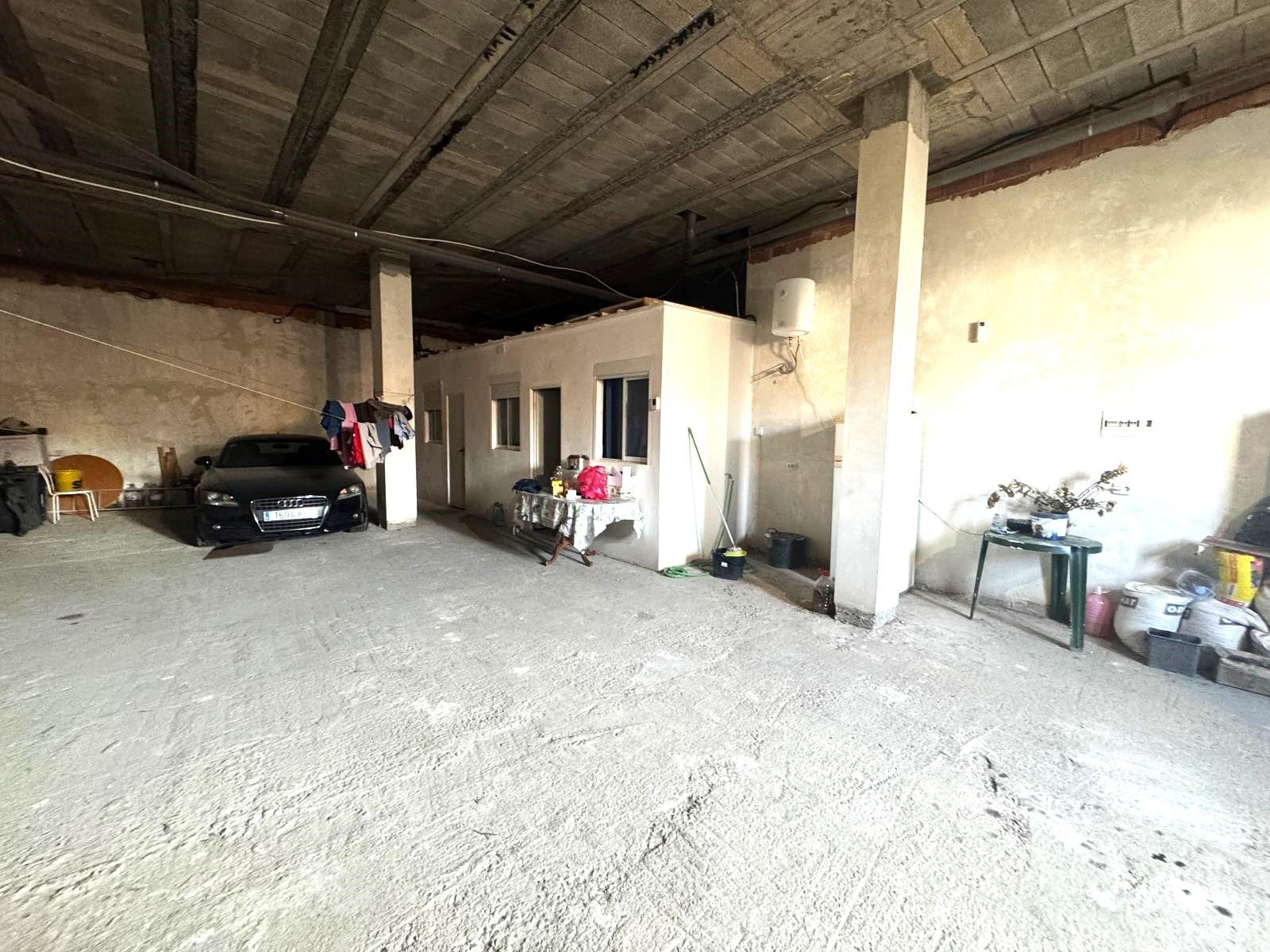 Local comercial para hacer viviendas
