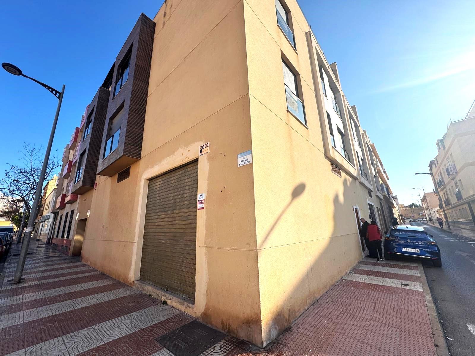 Local comercial para hacer viviendas