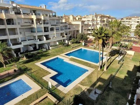 a 200 m del Mar y Frente al Club Playa Serena