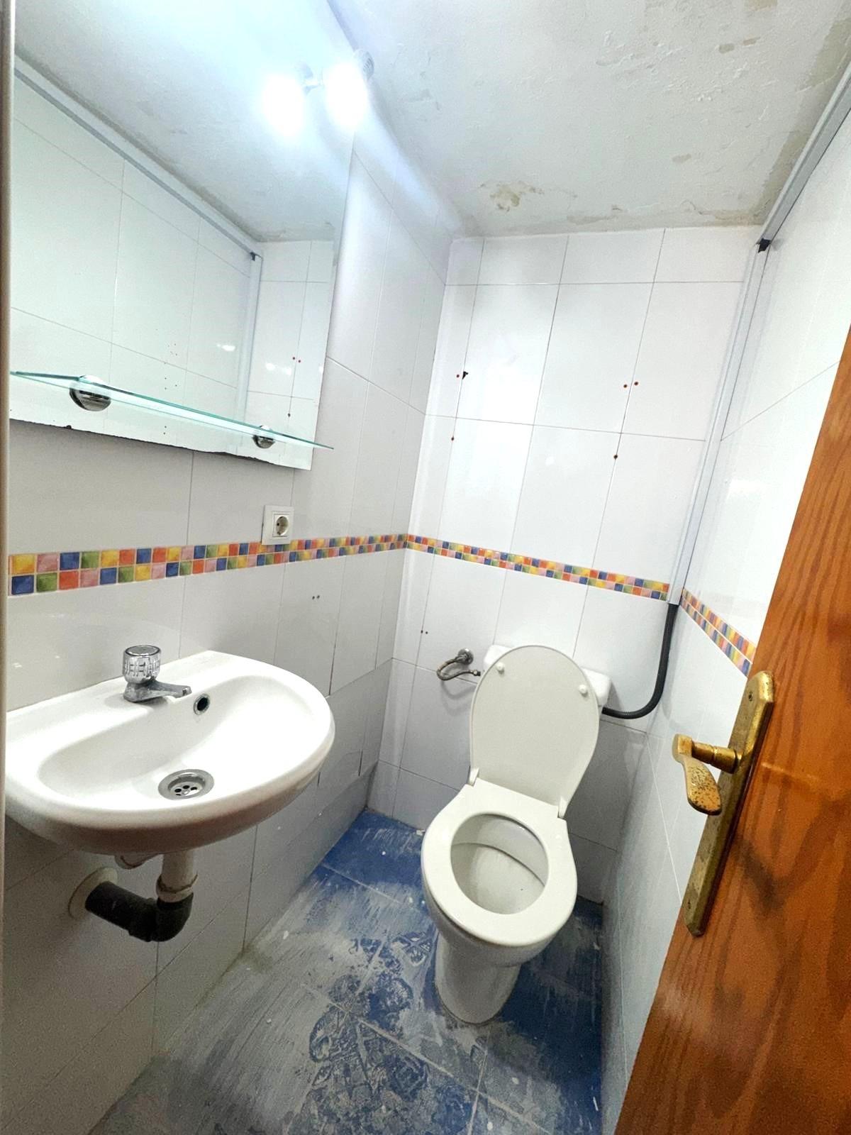 Local Comercial en Alquiler - Almería
