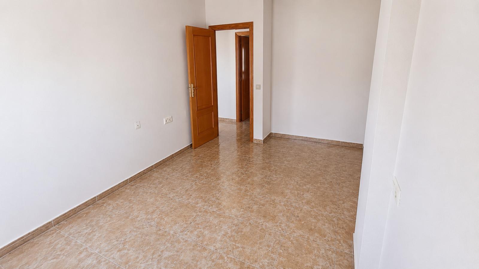 ✨ ¡OPORTUNIDAD! Se vende precioso ÁTICO con gran terraza ☀️ en Roquetas de Mar foto 5 ✨ ¡OPORTUNIDAD! Se vende precioso ÁTICO con gran terraza ☀️