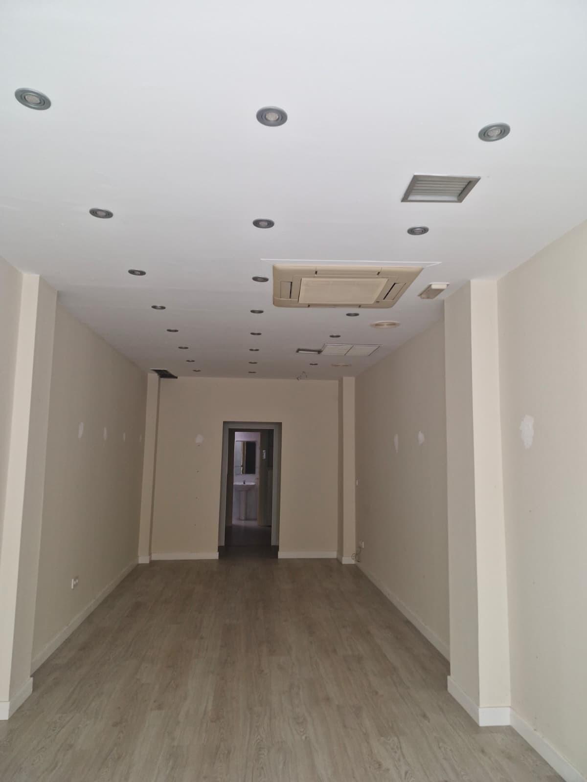 ¡Oportunidad Estratégica en Almería Capital! en Almeria foto 3 ¡Oportunidad Estratégica en Almería Capital!