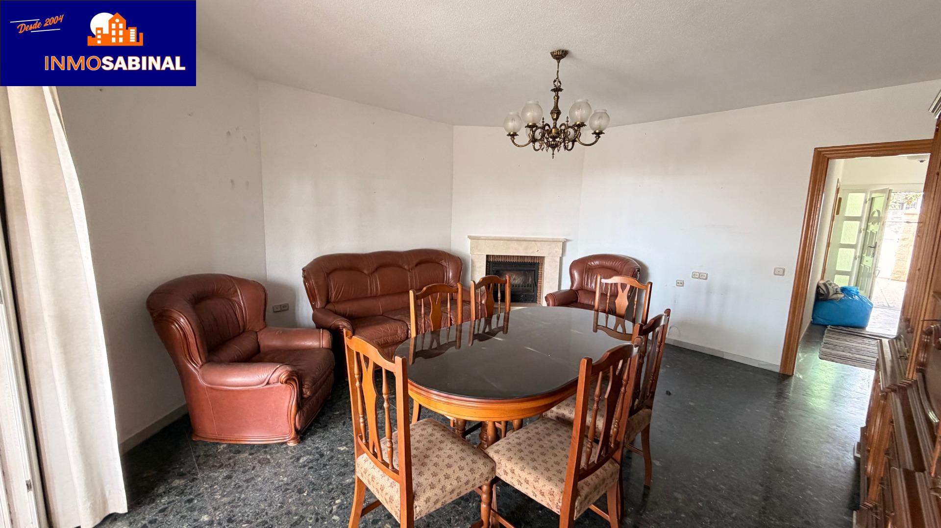 Almería por €460