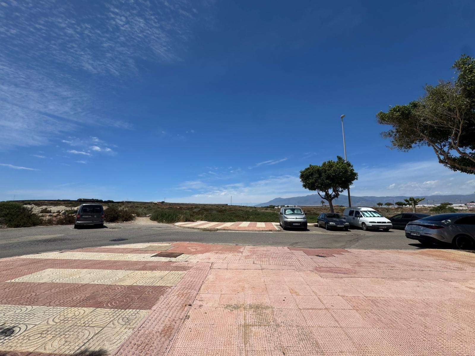 SE VENDE PLAZA DE GARAJE EN BUENAVISTA en Roquetas de Mar foto 3 SE VENDE PLAZA DE GARAJE EN BUENAVISTA
