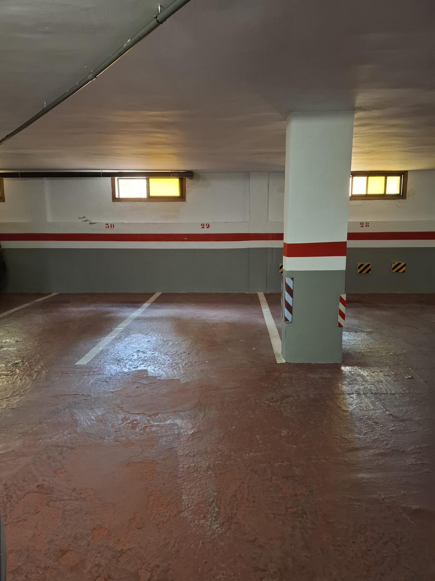 ¿Vives por la zona de Apartamentos Fénix y necesitas una plaza de garaje cómoda y segura? en Roquetas de Mar foto 8 ¿Vives por la zona de Apartamentos Fénix y necesitas una plaza de garaje cómoda y segura?