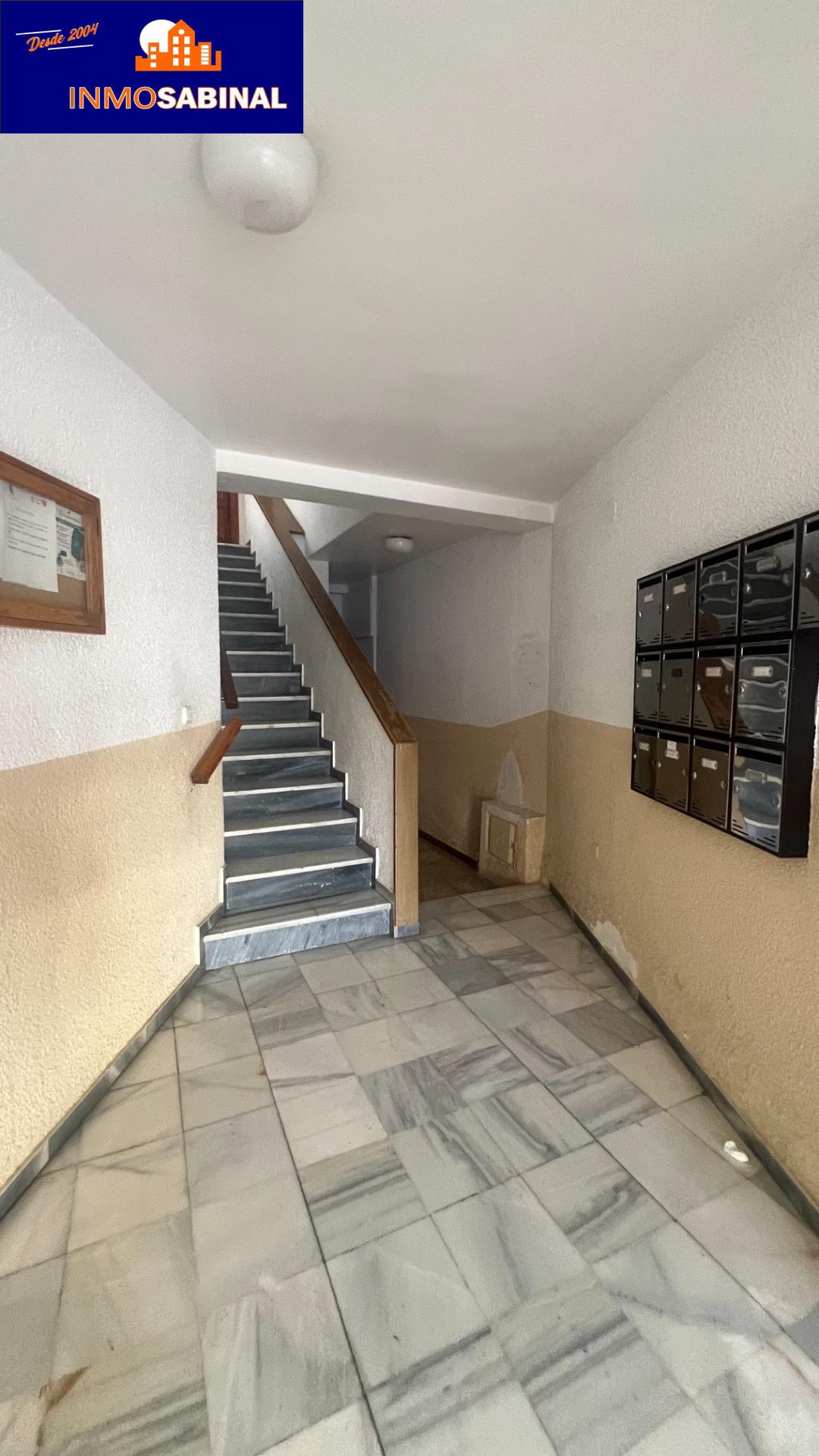 OPORTUNIDAD PISO EN BARRIO CONSOLIDADO DE ALMERIA 3 DORMITORIOS OPORTUNIDAD PISO EN BARRIO CONSOLIDADO DE ALMERIA 3 DORMITORIOS