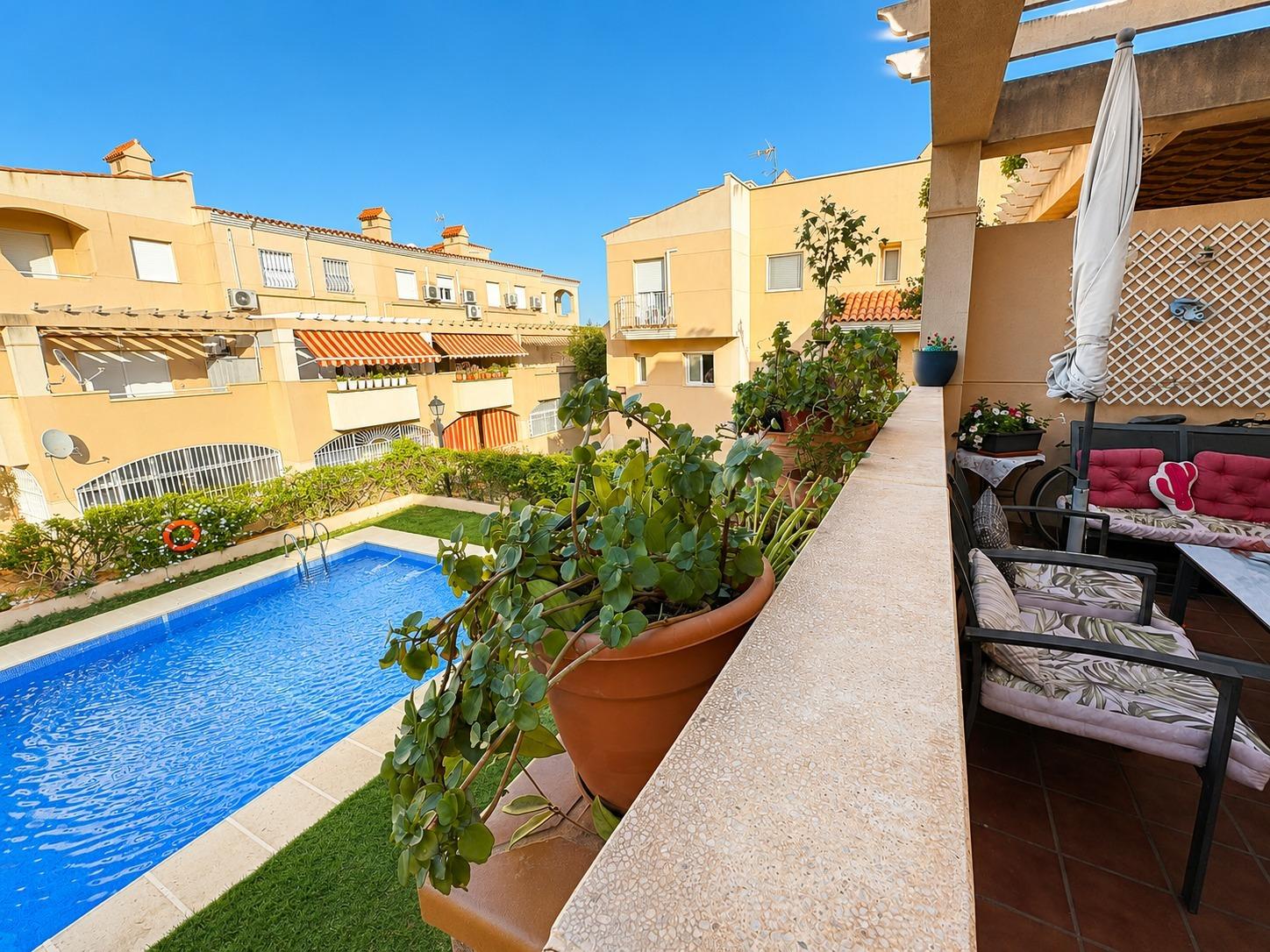 Dúplex en Residencial Villa Sara