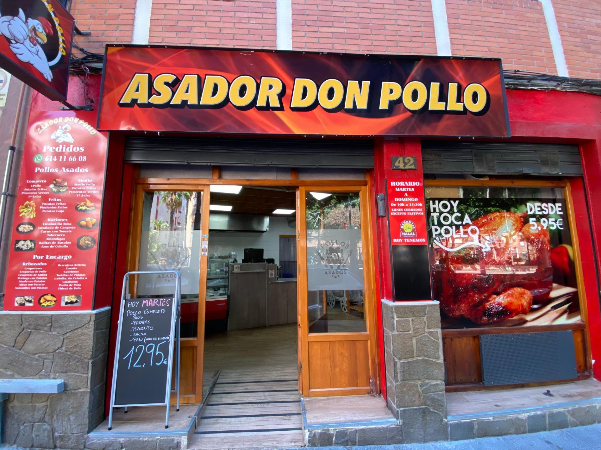 ¡Negocio redondo! traspaso asador en la Rambla de Almería