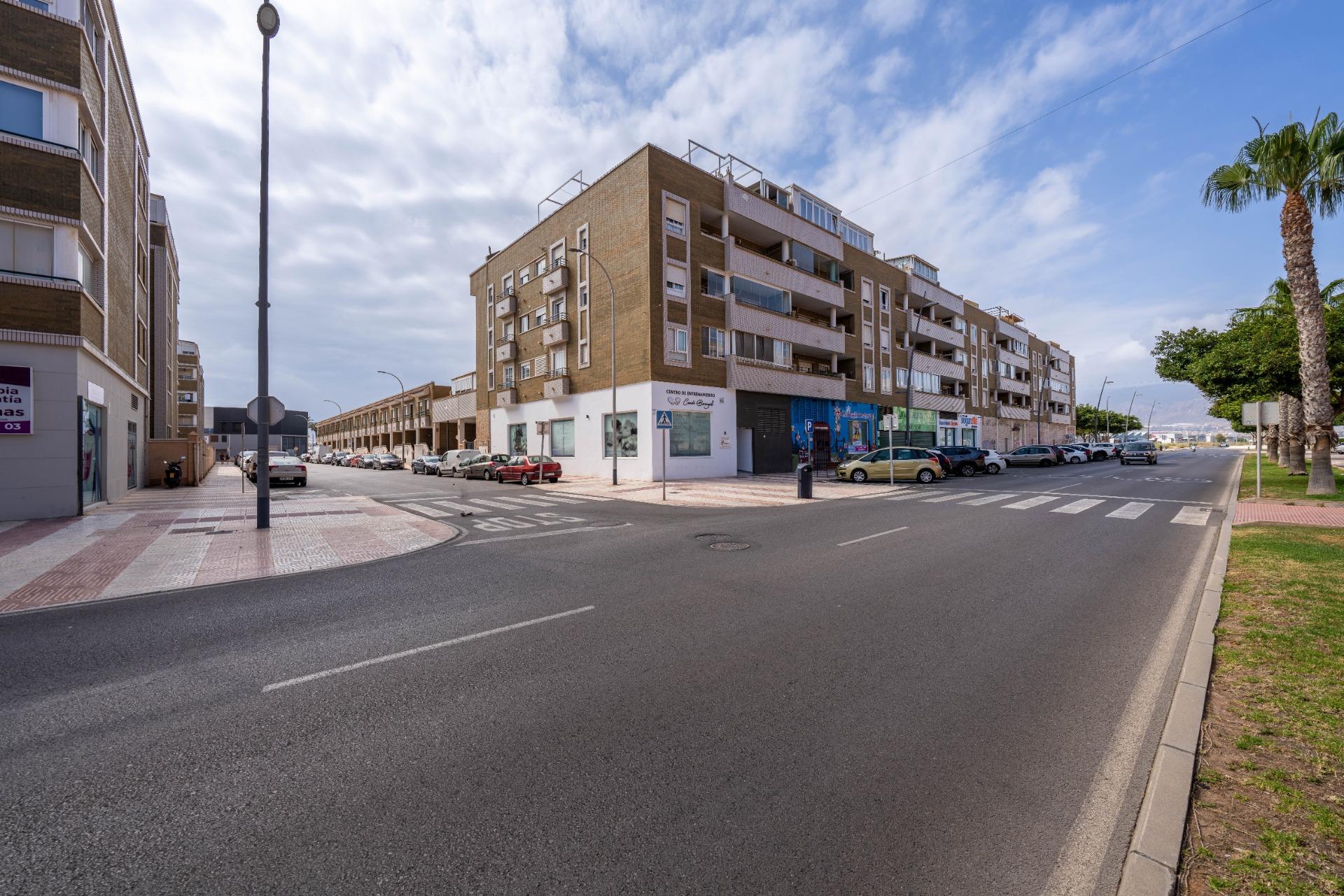 Plaza de garaje en Residencial los Castaños III en Roquetas de Mar