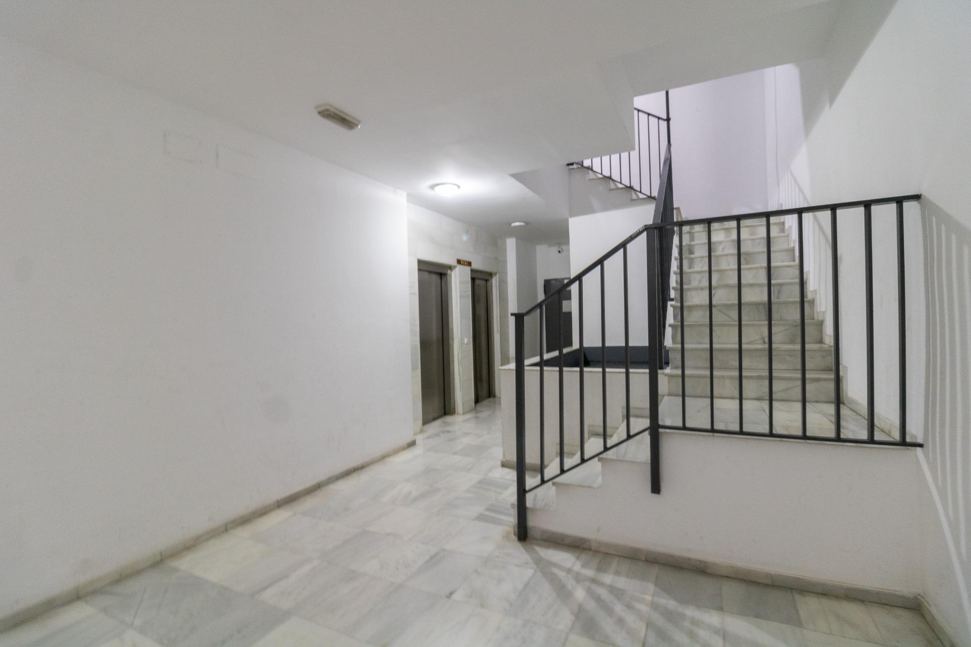 PISO EN ALMERÍA - PIEDRAS REDONDAS