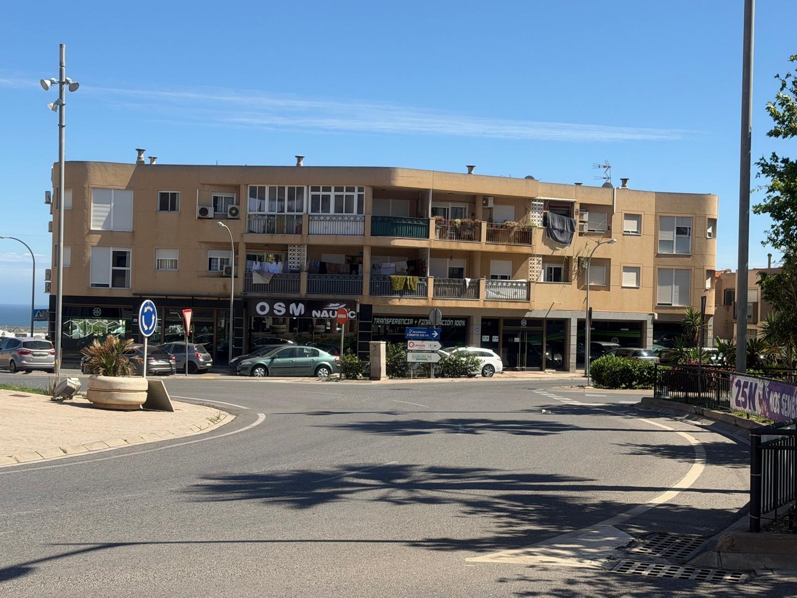 ESPECTACULAR LOCAL COMERCIAL DE 470 m2 CON 60 METROS DE FACHADA EN UNA DE LAS MEJORES UBICACIONES DE VÍCAR