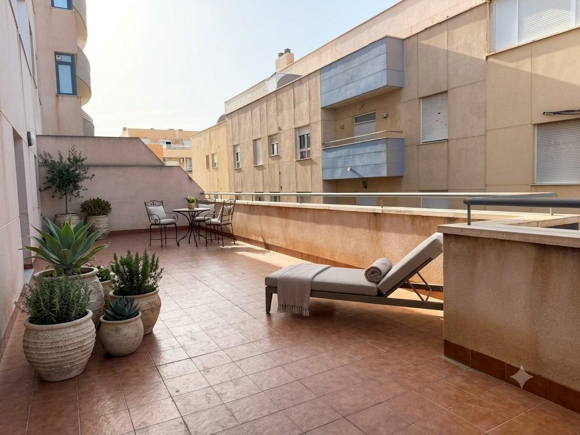 ÁTICO CON ESPECTACULAR TERRAZA DE 50 M2 EN PLENO CENTRO DE EL EJIDO