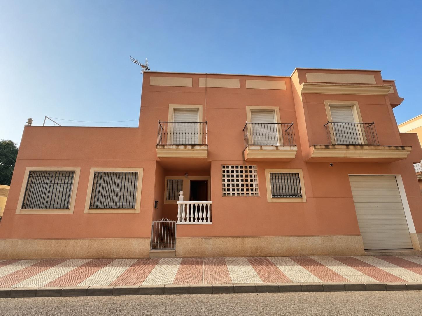 ¡LA CASA QUE TU FAMILIA ESTABA ESPERANDO YA ESTÁ A LA VENTA!