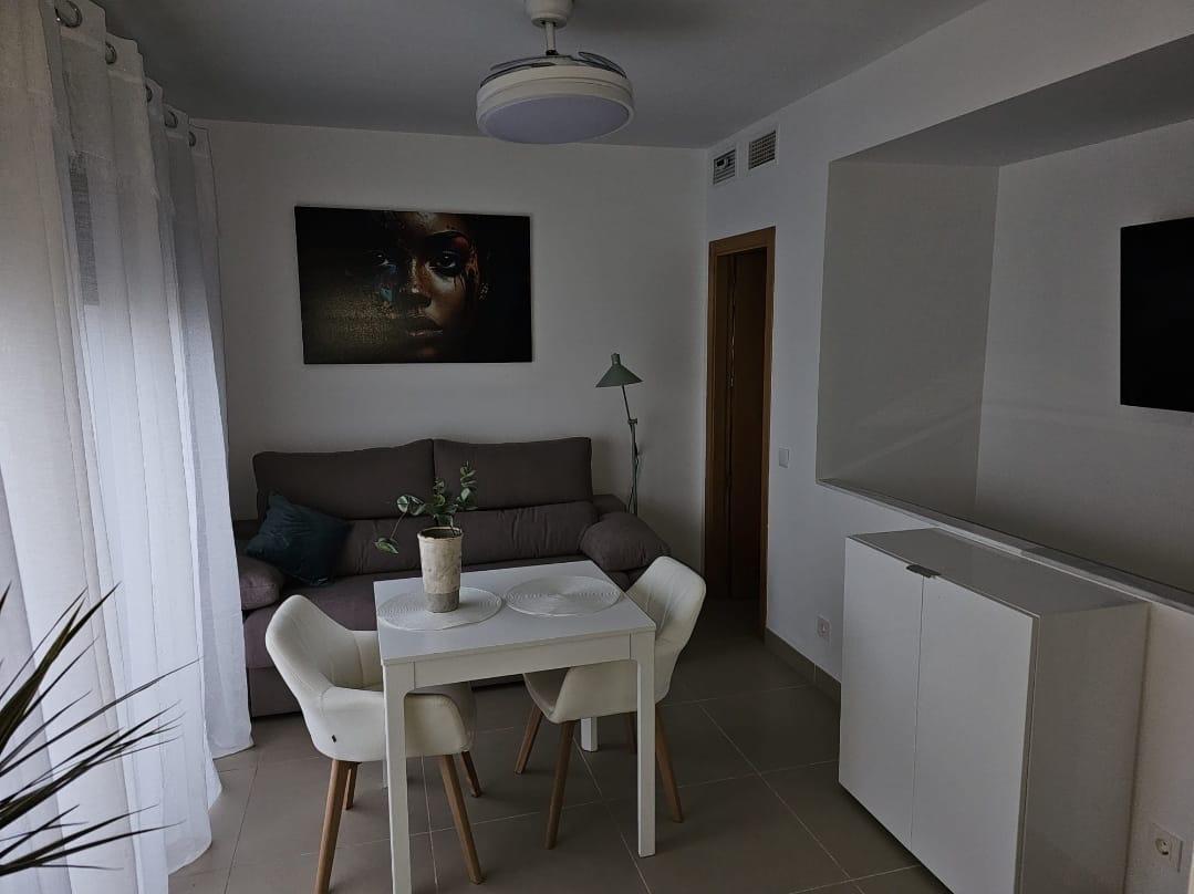 Exclusivo apartamento de septiembre a junio en Playa Serena!