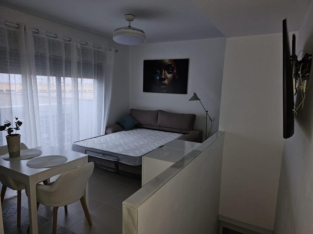 Exclusivo apartamento de septiembre a junio en Playa Serena!