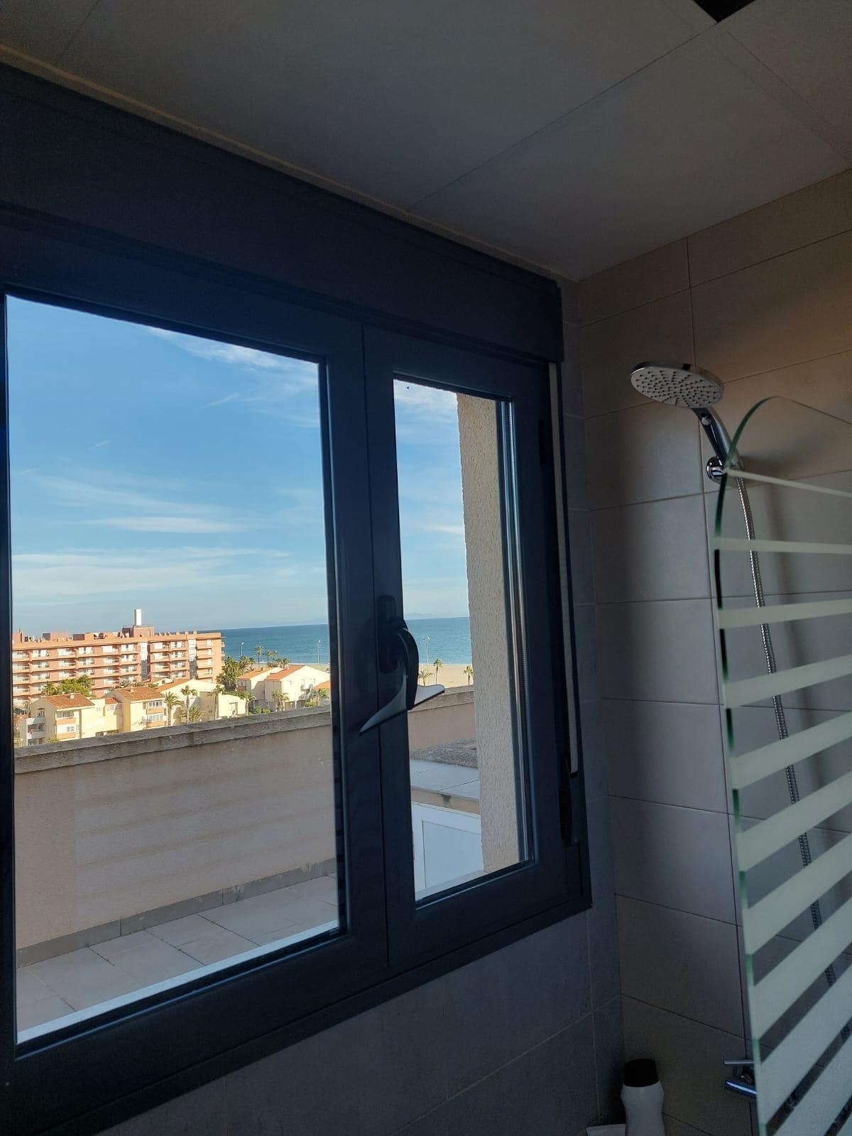 Exclusivo apartamento de septiembre a junio en Playa Serena!