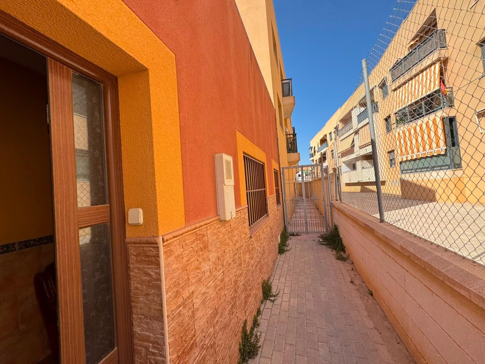 ¡ESPECTACULAR CASA DE PLANTA BAJA EN UNA DE LAS MEJORES ZONAS DE ROQUETAS DE MAR! en Roquetas de Mar foto 3 ¡ESPECTACULAR CASA DE PLANTA BAJA EN UNA DE LAS MEJORES ZONAS DE ROQUETAS DE MAR!
