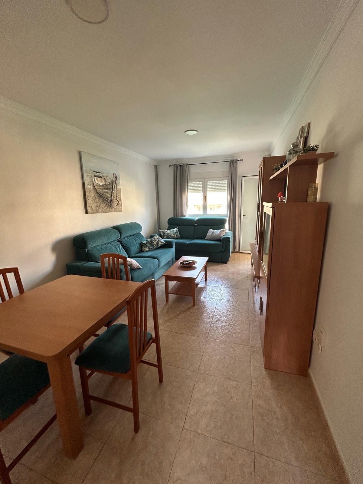¡Disfruta del Verano en Este Magnífico Piso con Vistas en Roquetas de Mar! en Roquetas de Mar foto 2 ¡Disfruta del Verano en Este Magnífico Piso con Vistas en Roquetas de Mar!