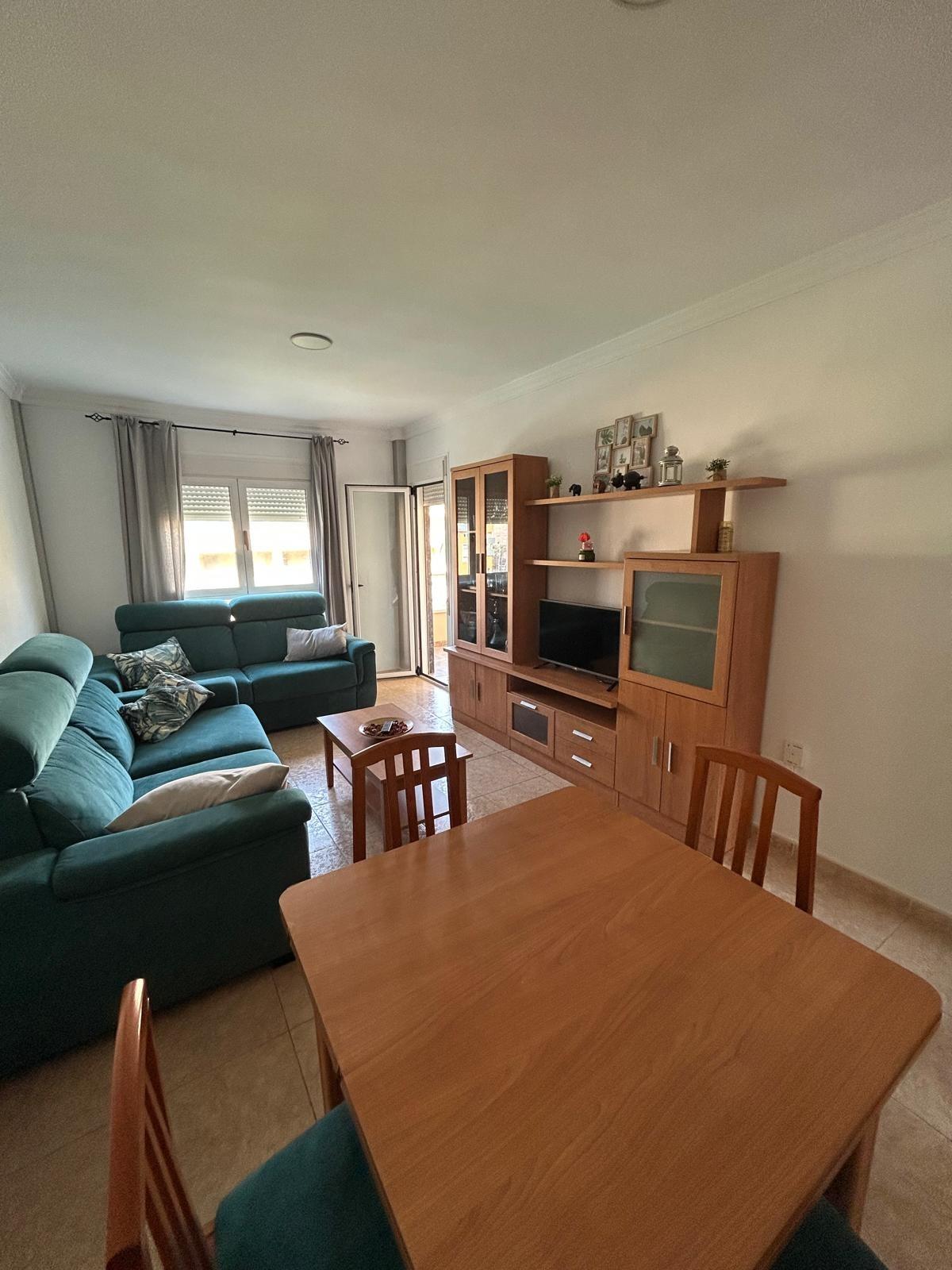 ¡Disfruta del Verano en Este Magnífico Piso con Vistas en Roquetas de Mar! en Roquetas de Mar foto 3 ¡Disfruta del Verano en Este Magnífico Piso con Vistas en Roquetas de Mar!