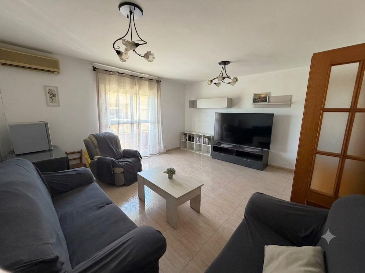 Piso en venta en Calle Adelfa Piso en venta en Calle Adelfa