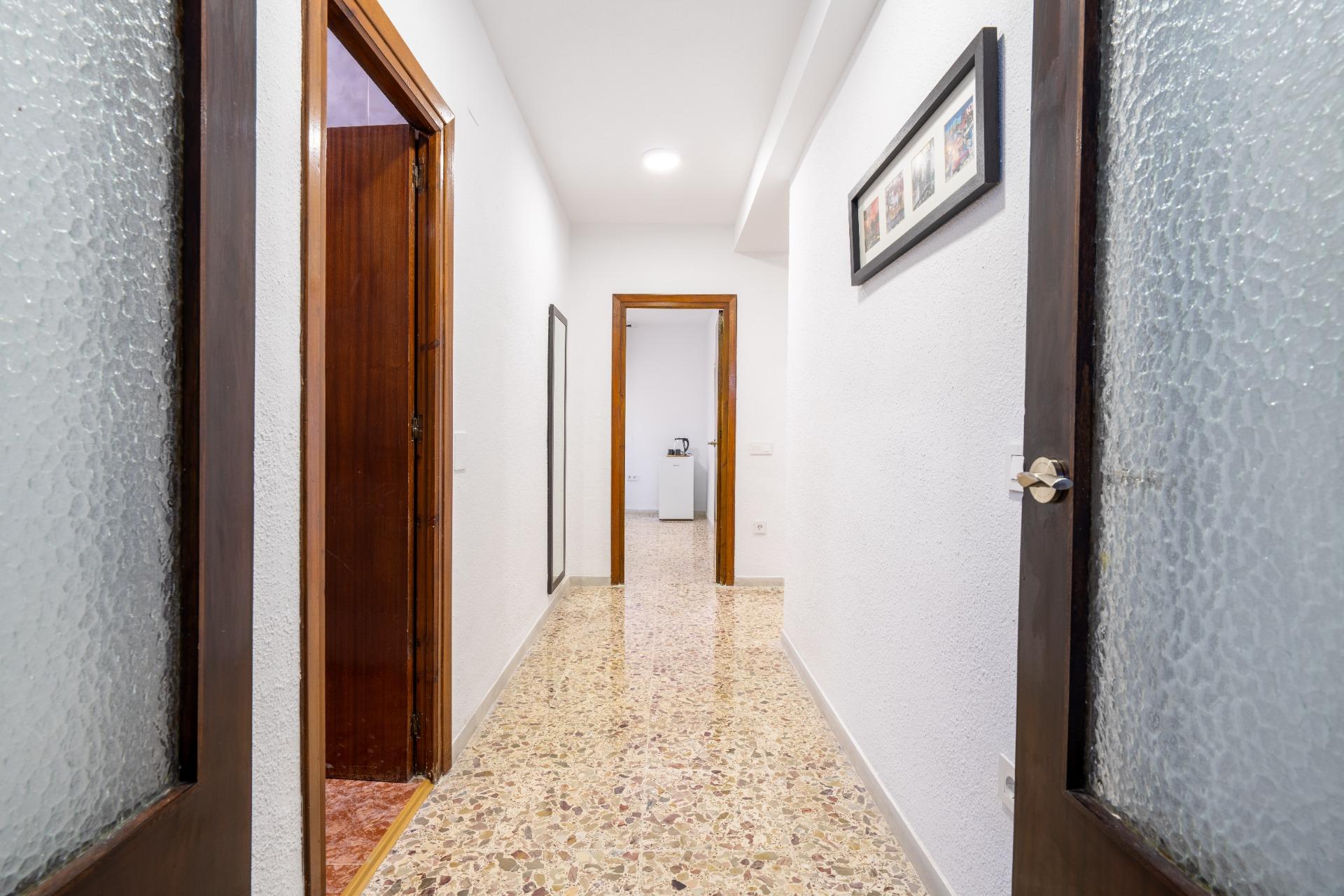 Se Alquila Piso 5 dormitorios en Almería Centro
