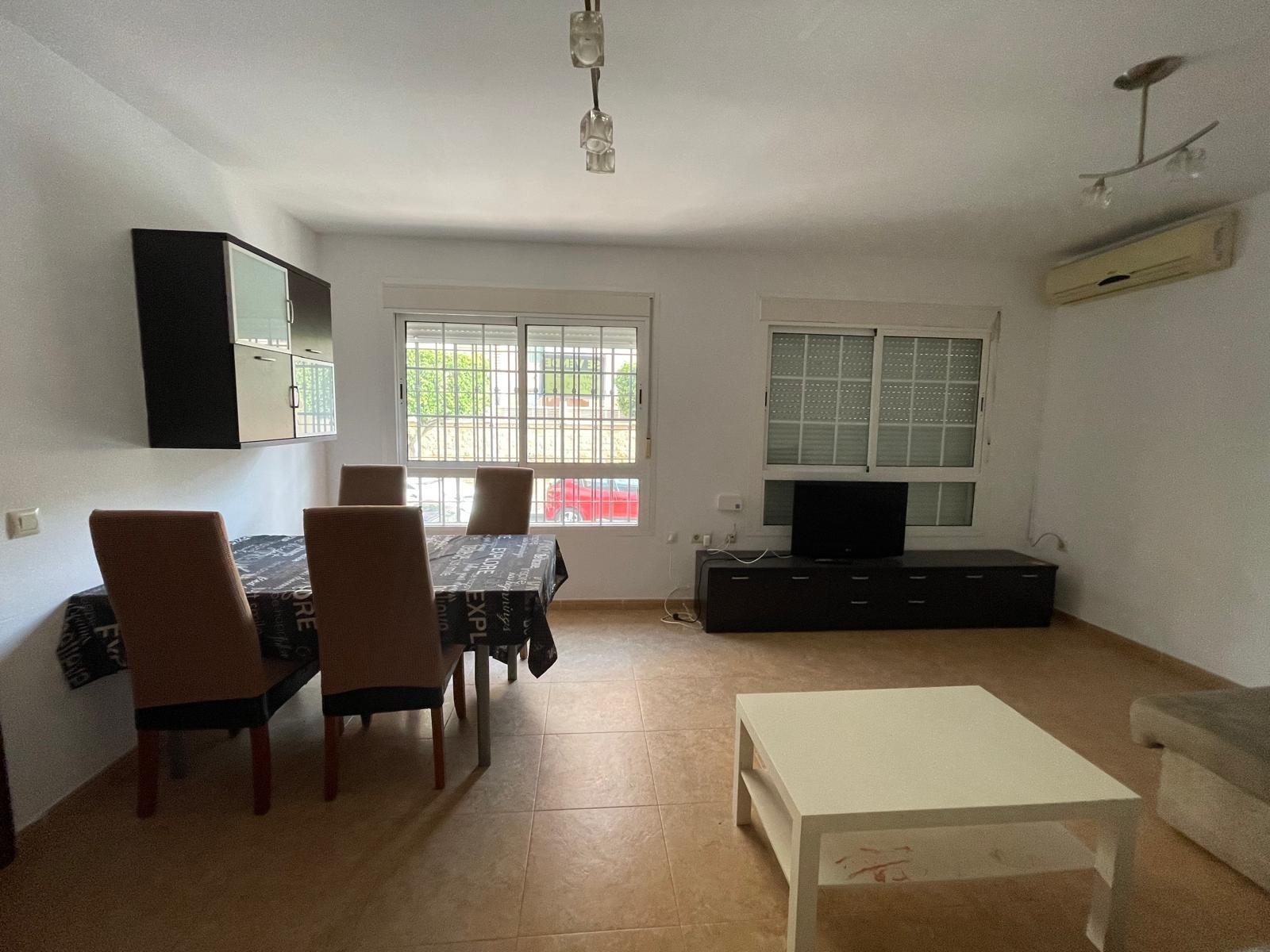 ¡LA CASA QUE TU FAMILIA ESTABA ESPERANDO YA ESTÁ A LA VENTA! en Roquetas de Mar foto 4 ¡LA CASA QUE TU FAMILIA ESTABA ESPERANDO YA ESTÁ A LA VENTA!