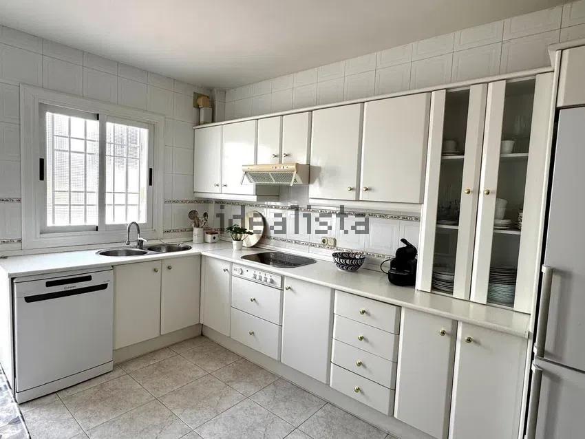&# ALINA INMOBILIARIA PRESENTA &#&# Exclusivo chalet adosado en Aguadulce Sur con piscina &# ALINA INMOBILIARIA PRESENTA &#&# Exclusivo chalet adosado en Aguadulce Sur con piscina