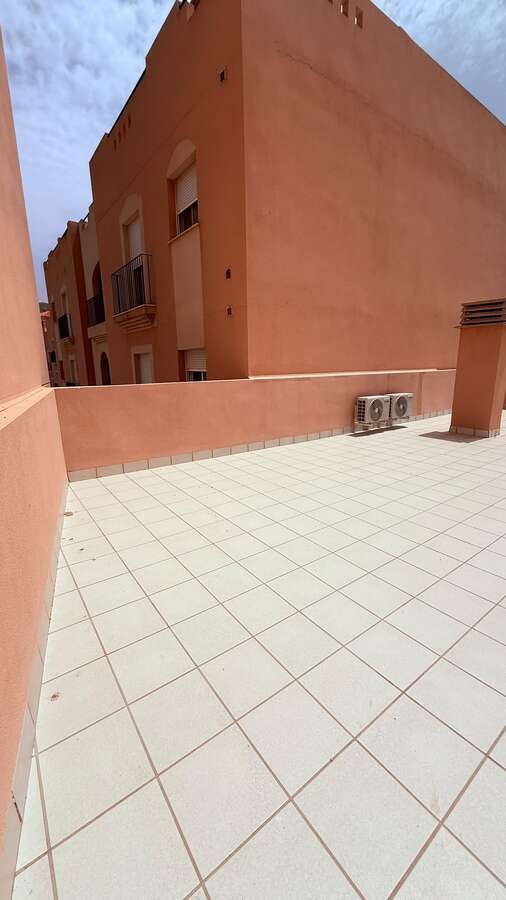 ky-633077-2 Piso de 48 m² en Aguadulce en Venta por 161000€