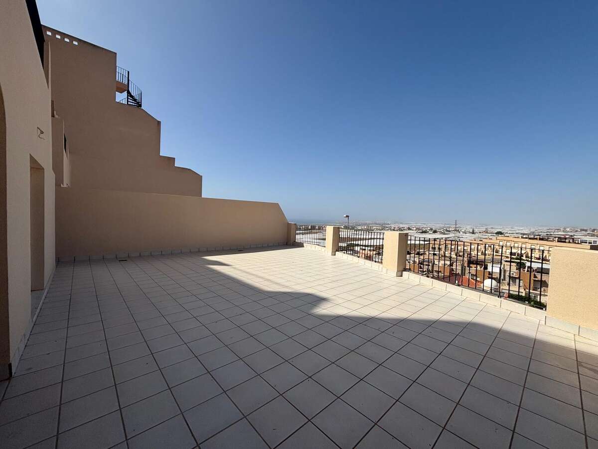 ky-633136-3 Piso de 62 m² en Aguadulce en Venta por 165000€