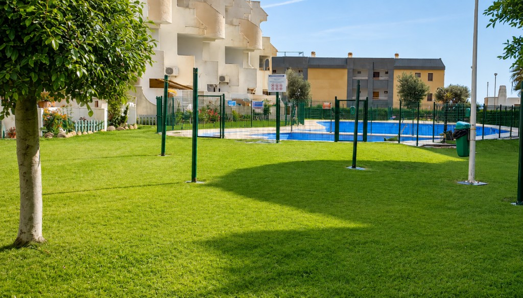 Piso en Alquiler en Retamar Almería