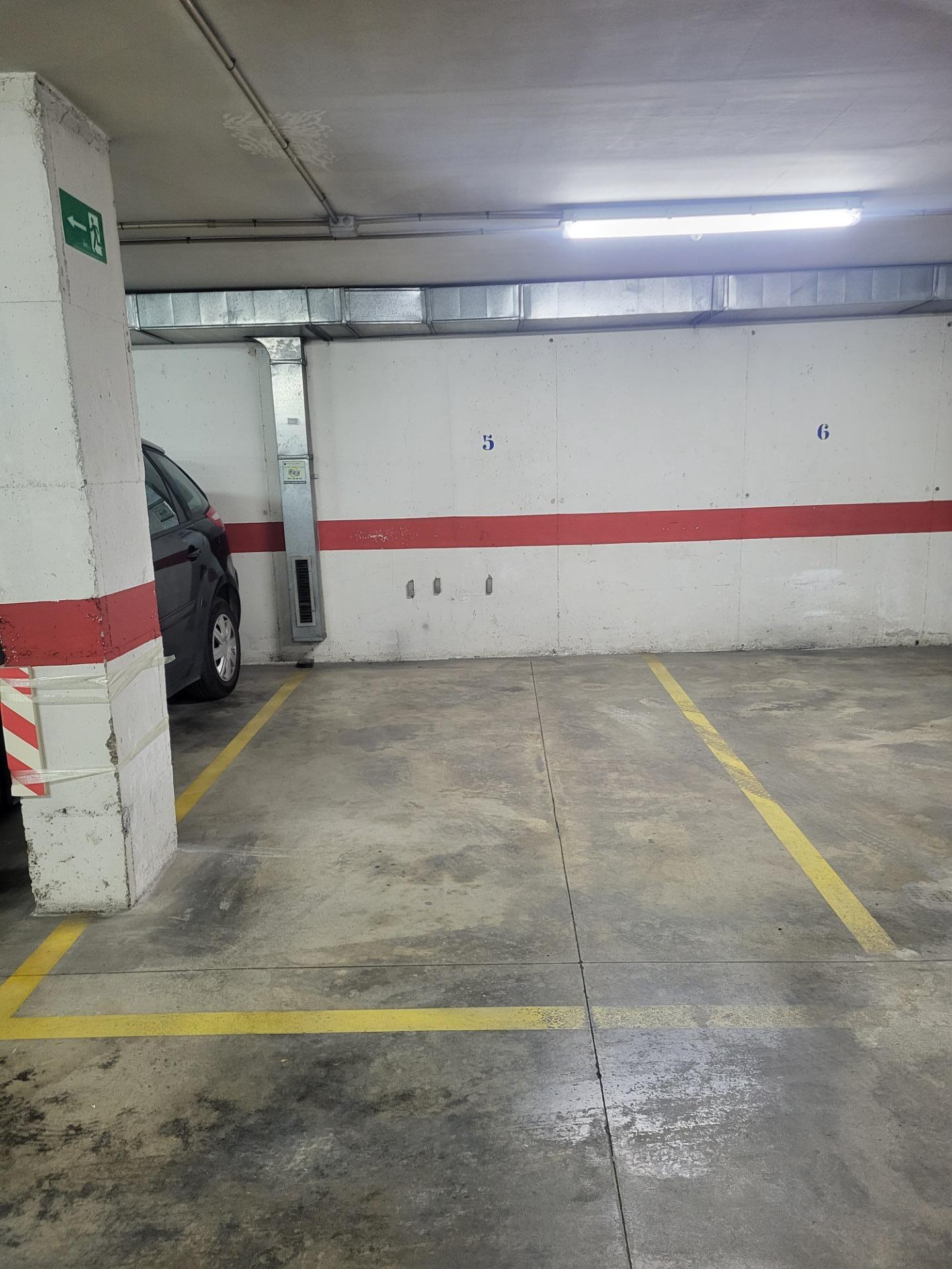 SE ALQUILA PLAZA DE GARAJE EN SANTA MARIA DEL AGUILA