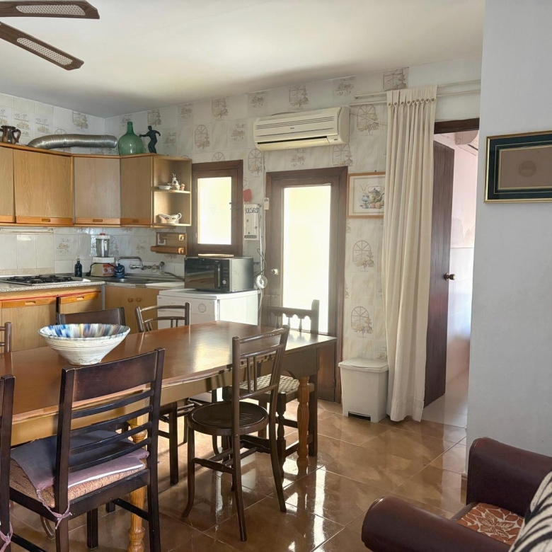 Se Vende Vivienda en Retamar 2 plantas