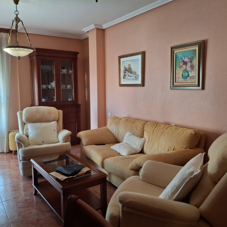 PISO EN ALQUILER EN ZONA ALCAMPO