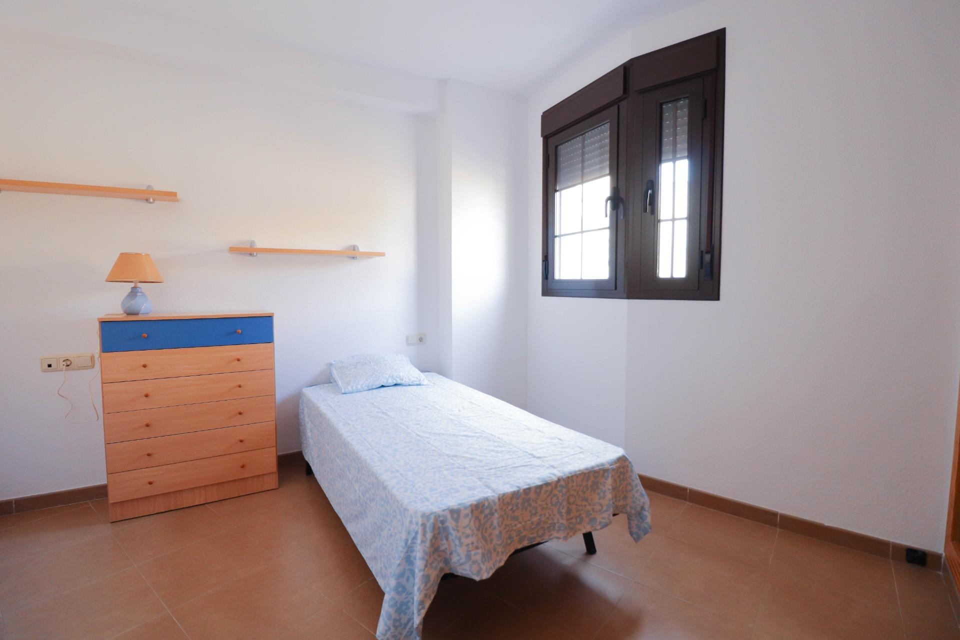 PISO EN HUÉRCAL PARA TEMPORADA ESCOLAR en Huercal de Almeria foto 5 PISO EN HUÉRCAL PARA TEMPORADA ESCOLAR