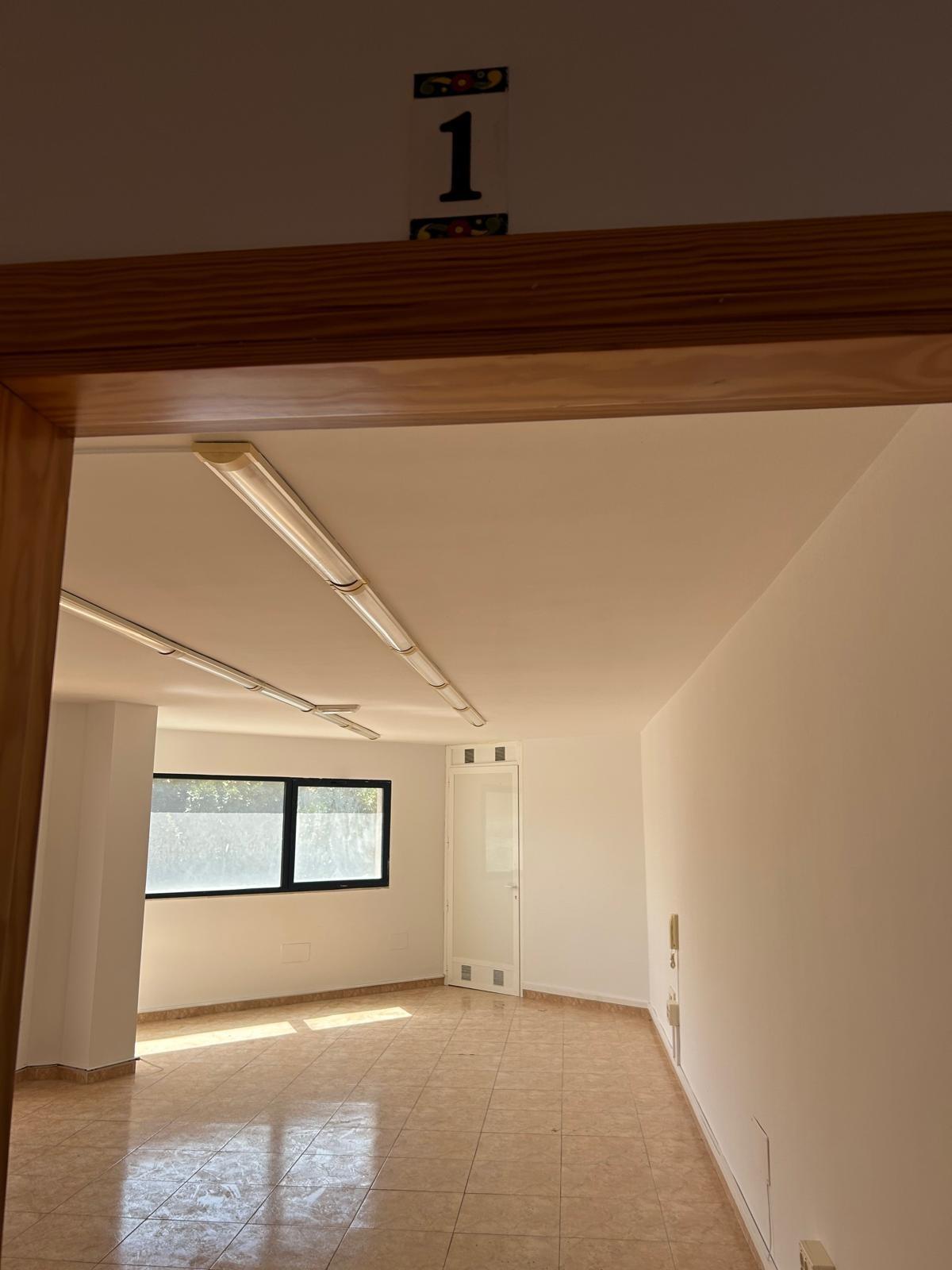 OFICINAS EN PLENO BULEVAR DE VICAR en Vicar foto 4 OFICINAS EN PLENO BULEVAR DE VICAR