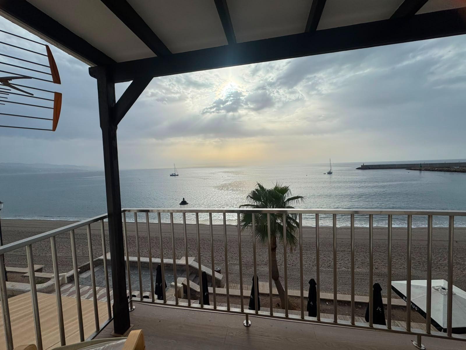 PRECIOSO PISO FRENTE AL MAR | ALQUILER DE SEPTIEMBRE A JUNIO
