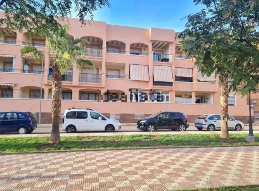 Exclusivo Garaje en Aguadulce Sur
