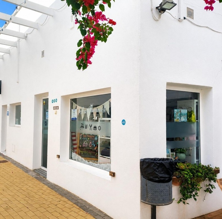 Local comercial en Venta en San Jose Almería