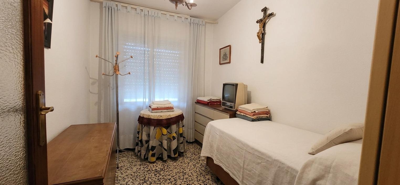 Adosado en Bullas - Oportunidad de Reforma por €70
