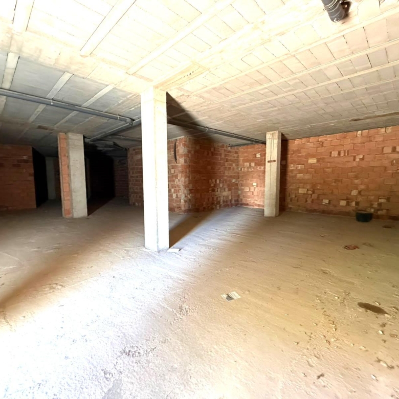 ¡3 LOCALES COMERCIALES EN ALQUILER EN AGUADULCE! DESDE 180 m2 HASTA 345 m2