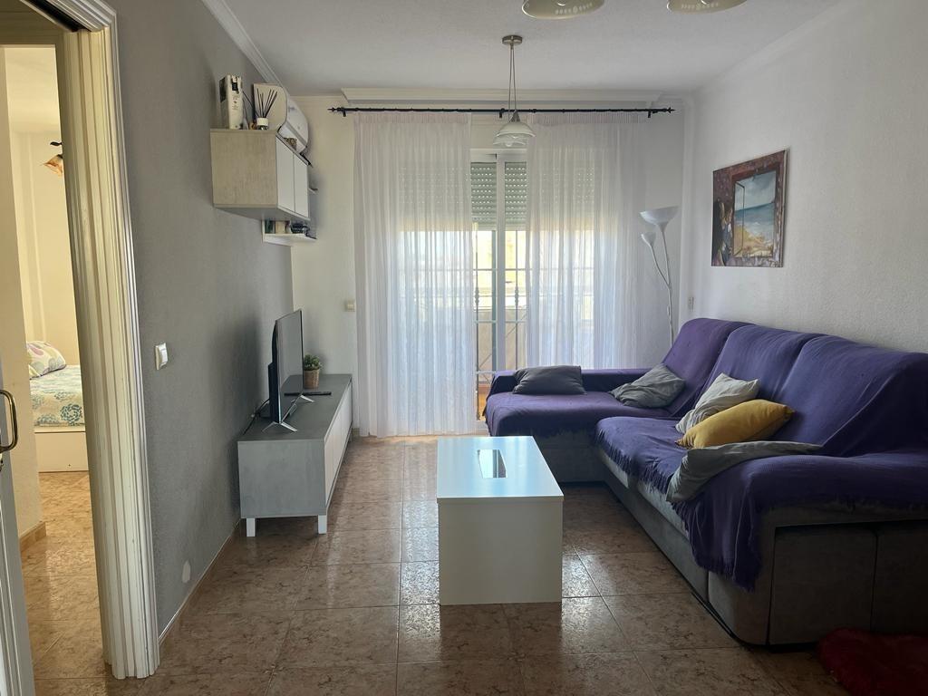Encantador Piso en Aguadulce Sur – Ideal para Tu Hogar en Aguadulce Almeria foto 2 Encantador Piso en Aguadulce Sur – Ideal para Tu Hogar