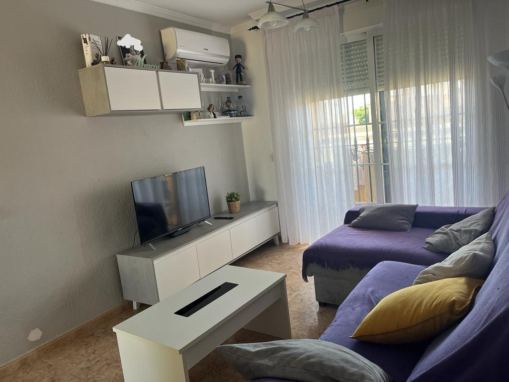 Encantador Piso en Aguadulce Sur – Ideal para Tu Hogar en Aguadulce Almeria foto 3 Encantador Piso en Aguadulce Sur – Ideal para Tu Hogar