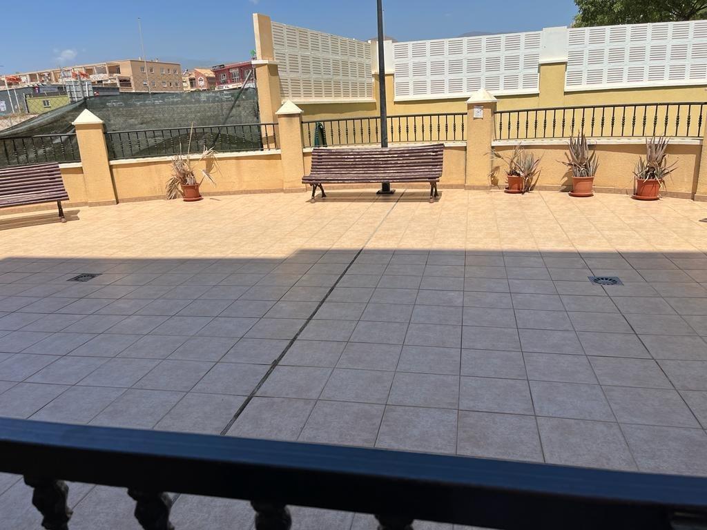 Encantador Piso en Aguadulce Sur – Ideal para Tu Hogar en Aguadulce Almeria foto 8 Encantador Piso en Aguadulce Sur – Ideal para Tu Hogar