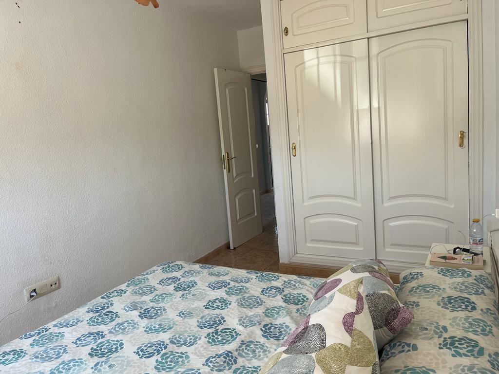Encantador Piso en Aguadulce Sur – Ideal para Tu Hogar en Aguadulce Almeria foto 9 Encantador Piso en Aguadulce Sur – Ideal para Tu Hogar